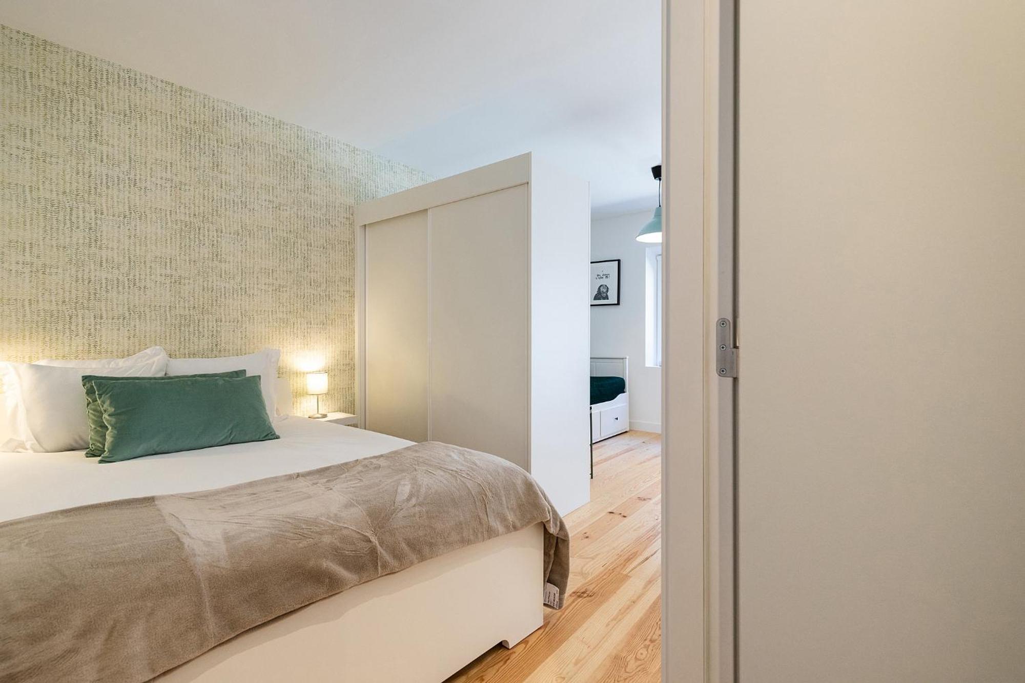 Design And Bright Near Pasteis De Belem Apartment Lissabon